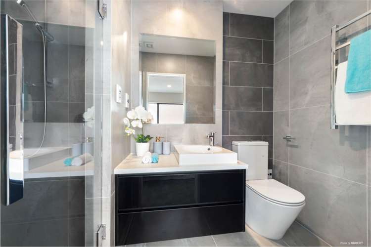 10 Meritage Lane Te Atatu South_10