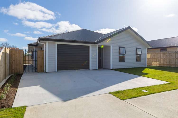 10 Oldfield Lane_0