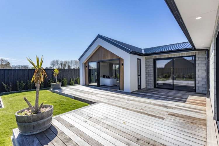 21 Thirlwall Street Woodend_31