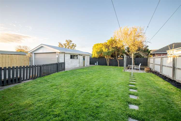 24 Appleby Crescent Burnside_18