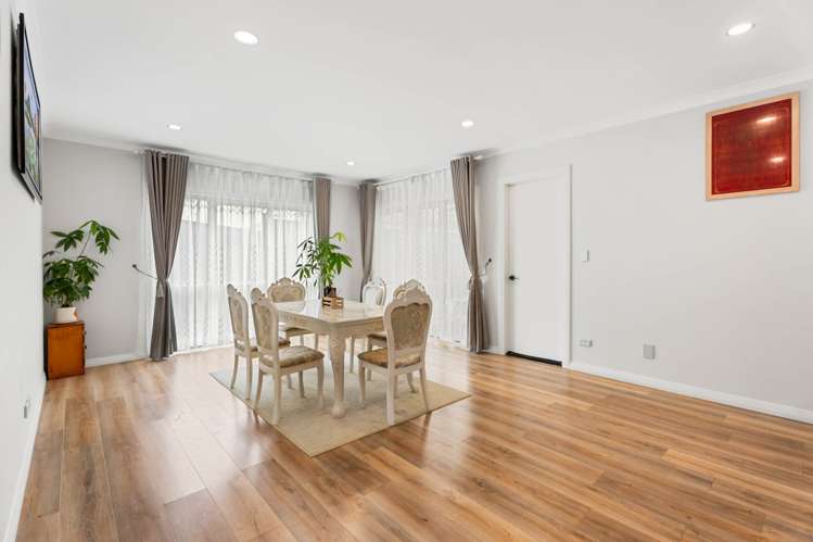 4 Carrygawley Road Flat Bush_10