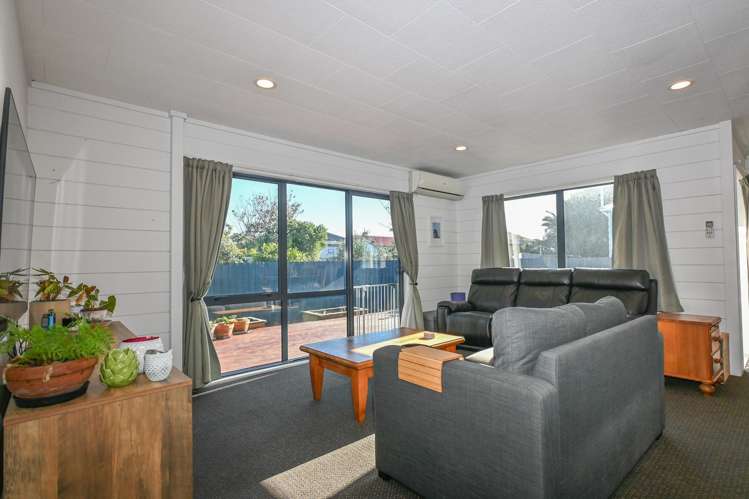 141a Sewell Street Hokitika_5