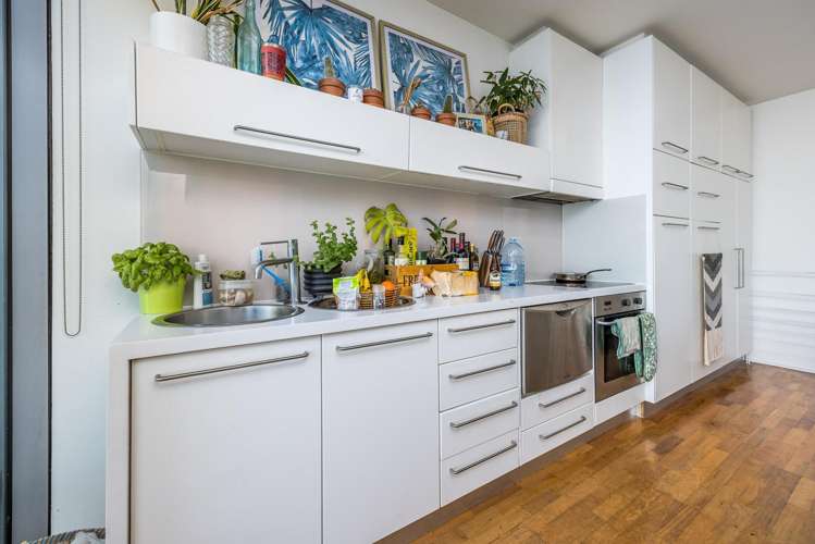 709/2 Beach Road Auckland Central_7