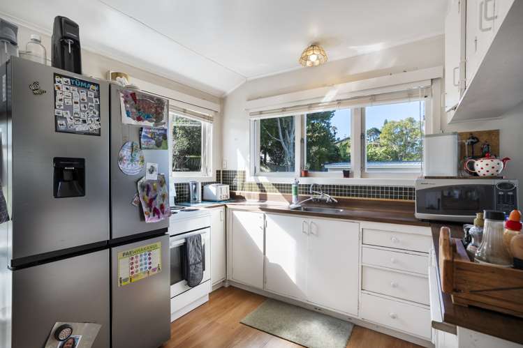 46 Kamara Road Glen Eden_7