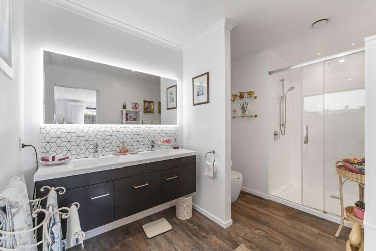 53 Summersfield Boulevard Richmond_15