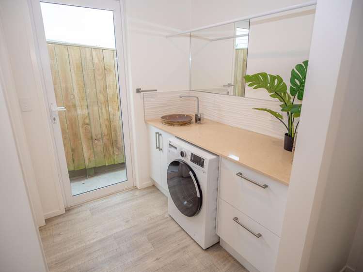 27 Adamson Road Taipa_36