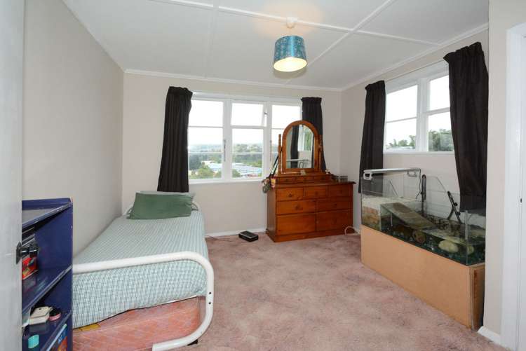 3 Panmure Avenue Calton Hill_12