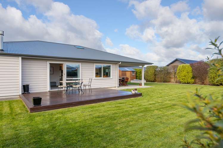 1 Warrington Court Carterton_7