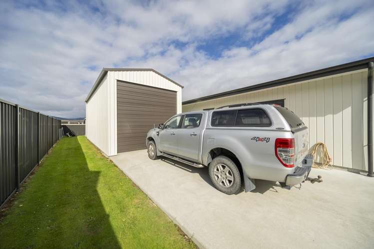43 South Arm Drive Te Anau_29