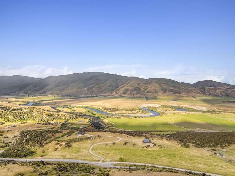 171 Pukekowhai Drive Queensberry_21