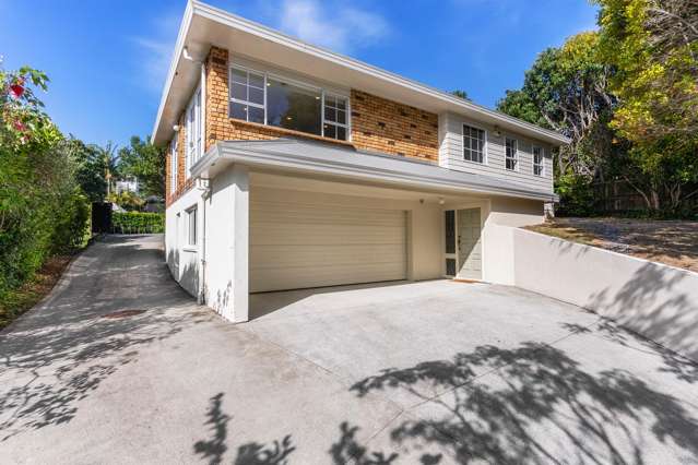 Big, Bright & Beachside - Zoned for the Best!
