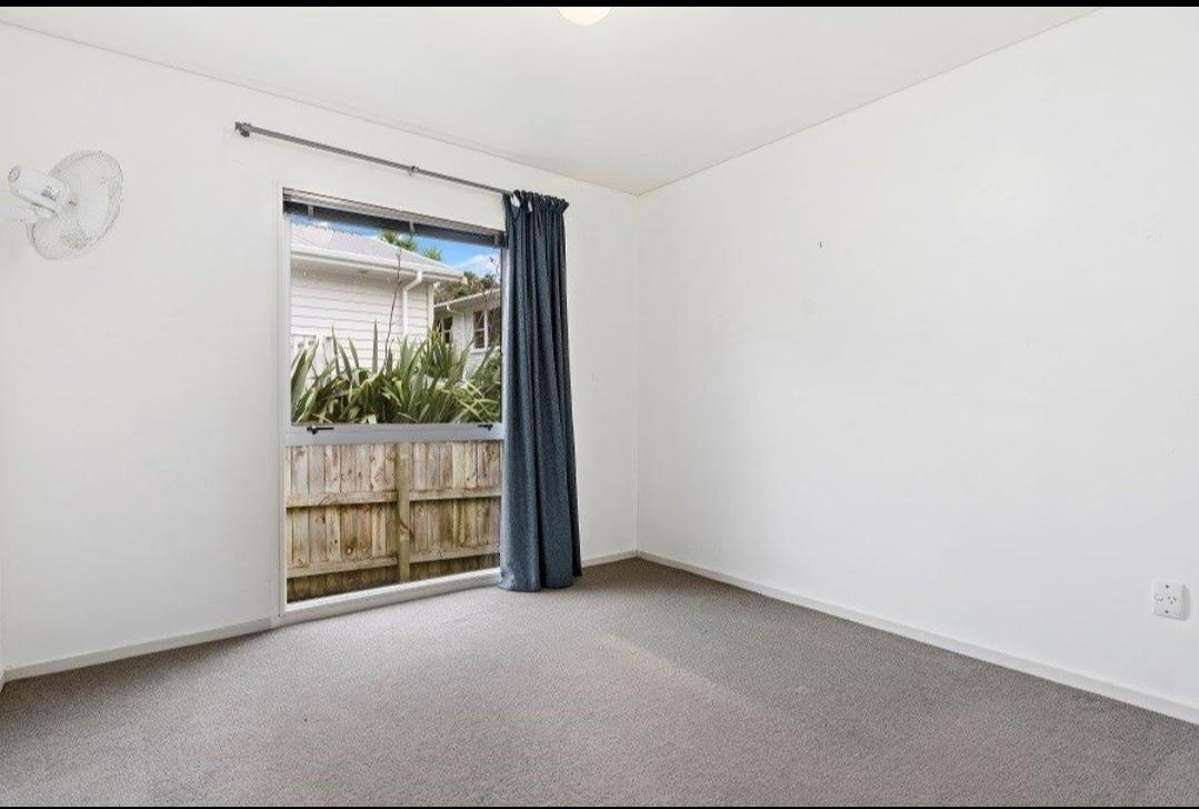 2/79 Mountbatten Avenue_1