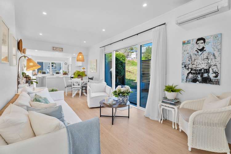 3 Waiata Road Onetangi_6