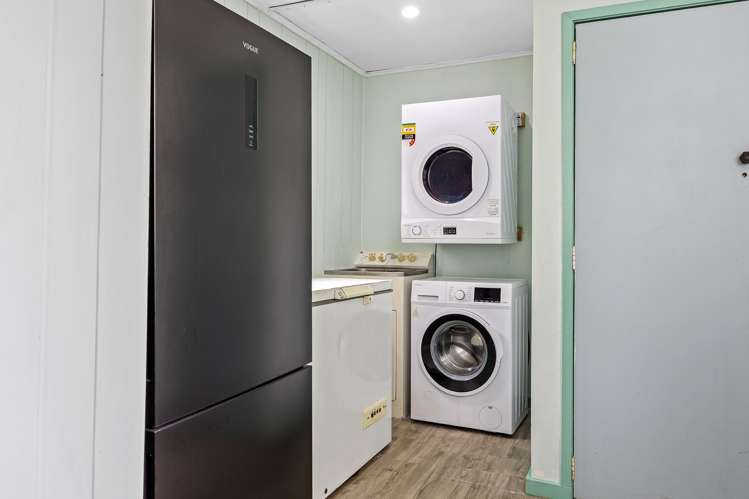 10A Bank Street Amberley_12