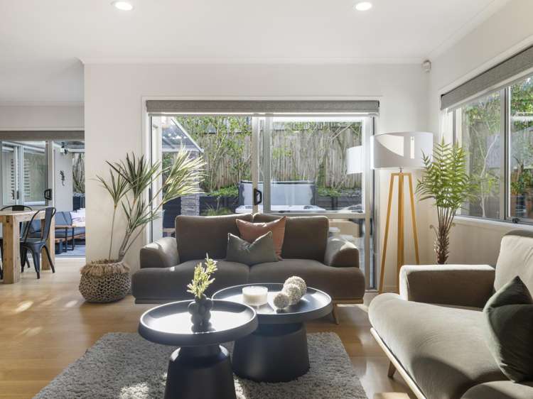 5 Chard Place Flat Bush_13