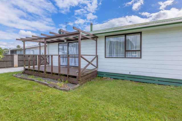 1 Latham Stubbs Crescent Waipawa_1