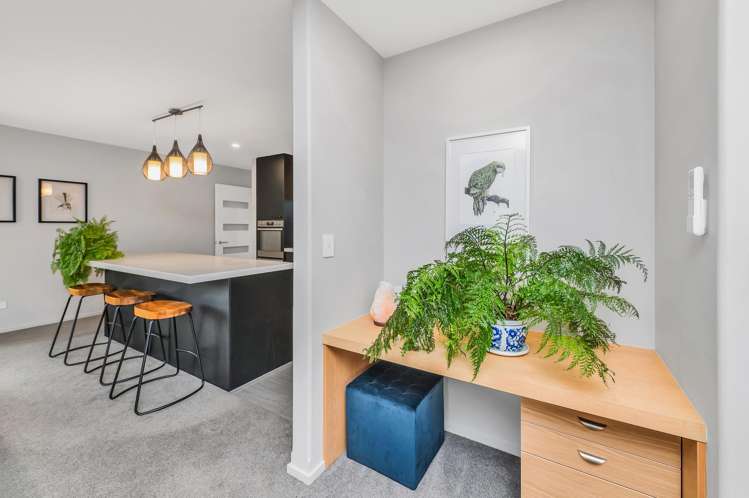 100 Sunline Avenue Lincoln_14