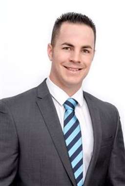 Chris Saunders