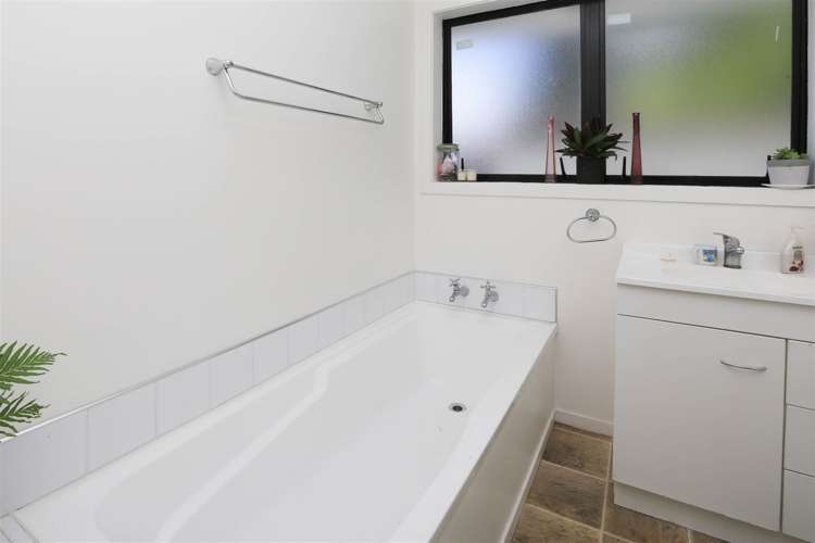 58 Berkley Avenue Hillcrest_5