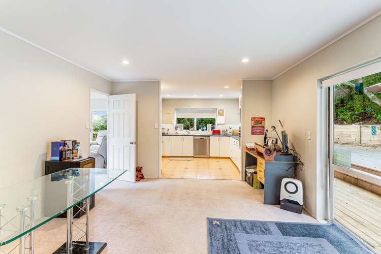 21a Woodfern Crescent Titirangi_5