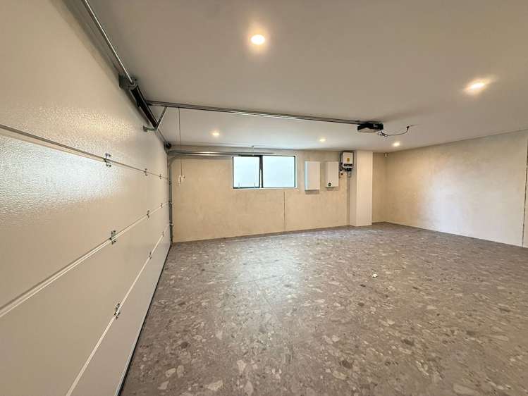 86 Tiriwa Drive Massey_16