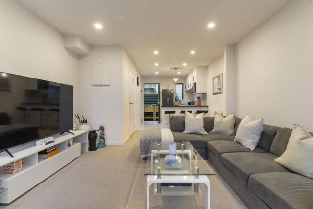 34/18 Hewlett Rd Massey_1