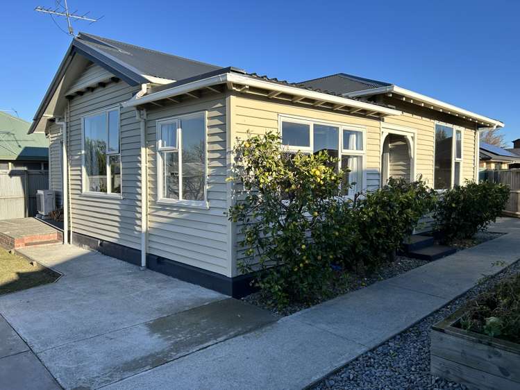 372 Burnett Street_1