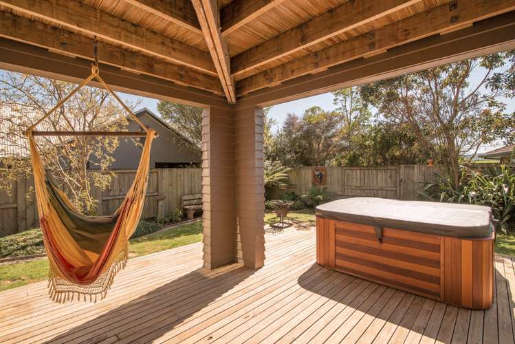 15 Devoy Drive Owhata_17