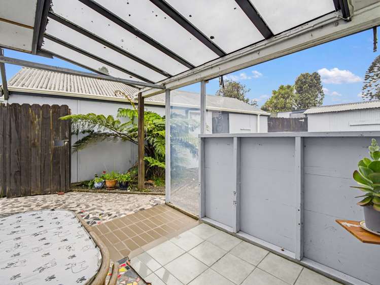 8 Gladstone Road Waihi_19