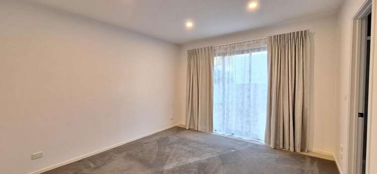 1 Classic Grove 10878_7