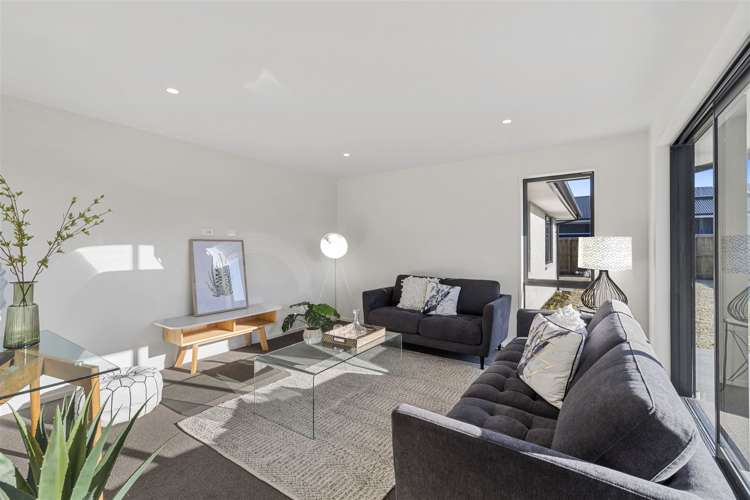 68 Riverstone Drive Rolleston_11