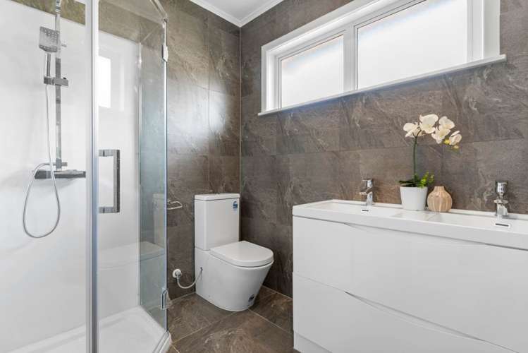 45b Endeavour Street Blockhouse Bay_16