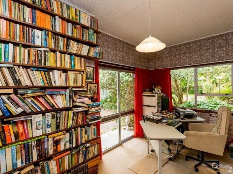 10 Karina Terrace Roslyn_8