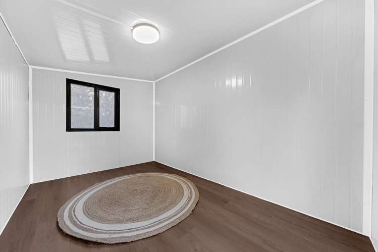 101 Seabrook Avenue New Lynn_15