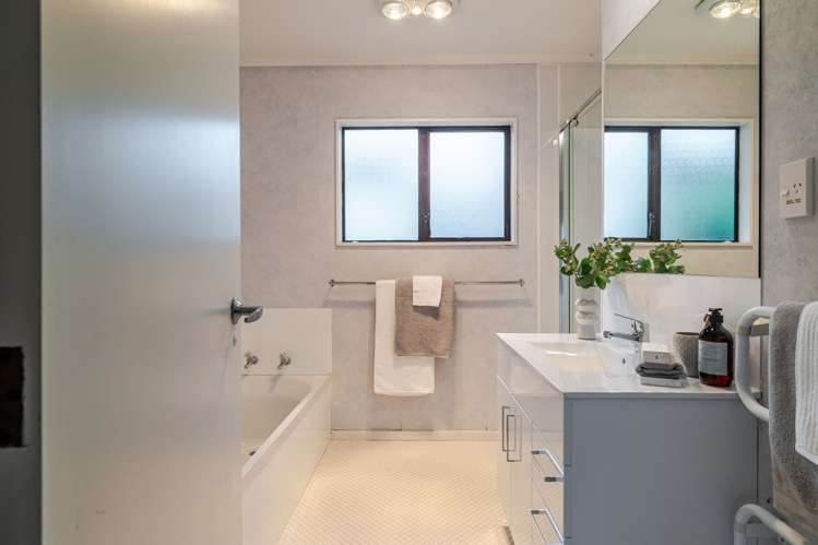 10 Ihle Street Terrace End_13