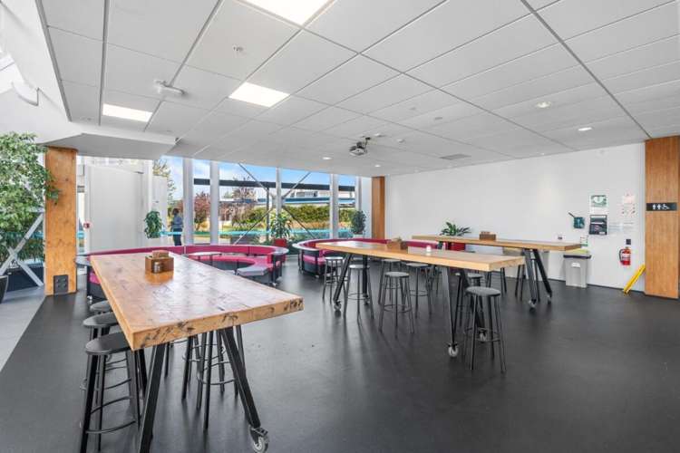 558 Wairakei Road and 245 Wooldridge Road Harewood_17