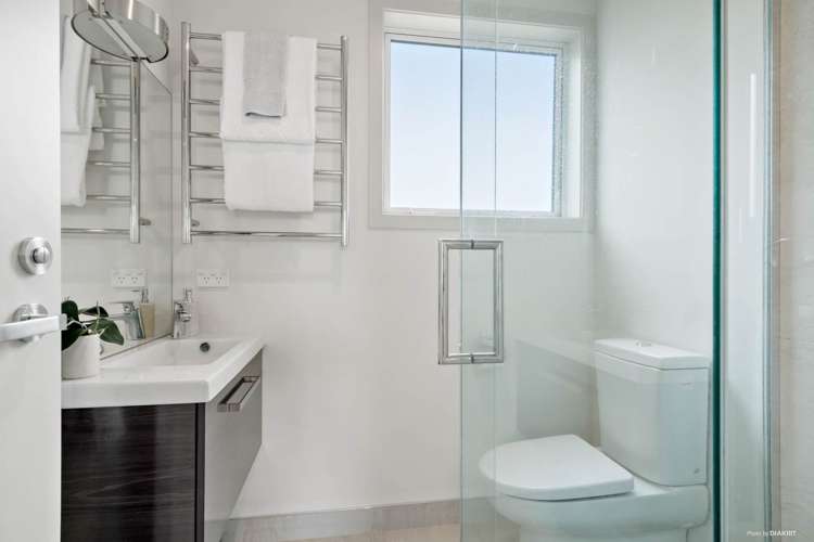 3/11 Awarua Crescent Orakei_13