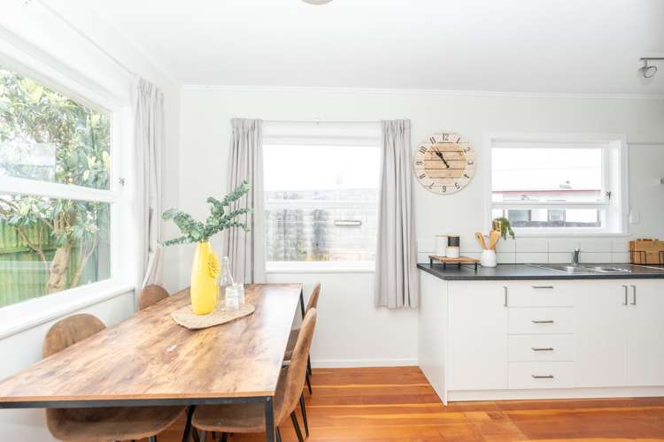 24b Pine Avenue Bader_2