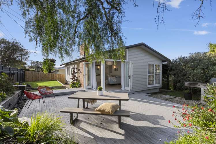 277 Rangatira Road Beach Haven_18