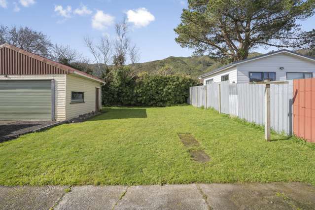 52 Frederick Street Wainuiomata_2