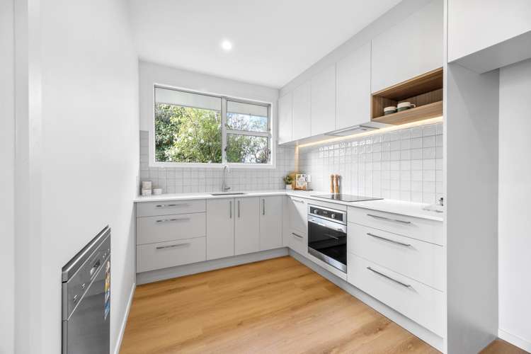 2/99 Briggs Road Shirley_8