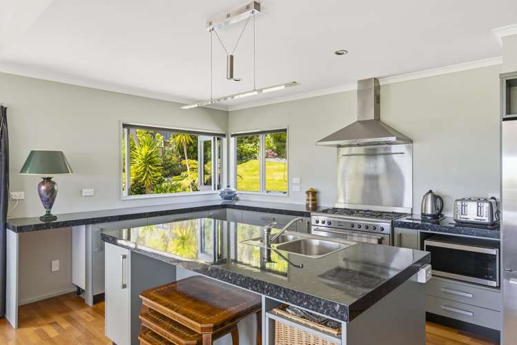 27A Kotare Street Waikanae_11