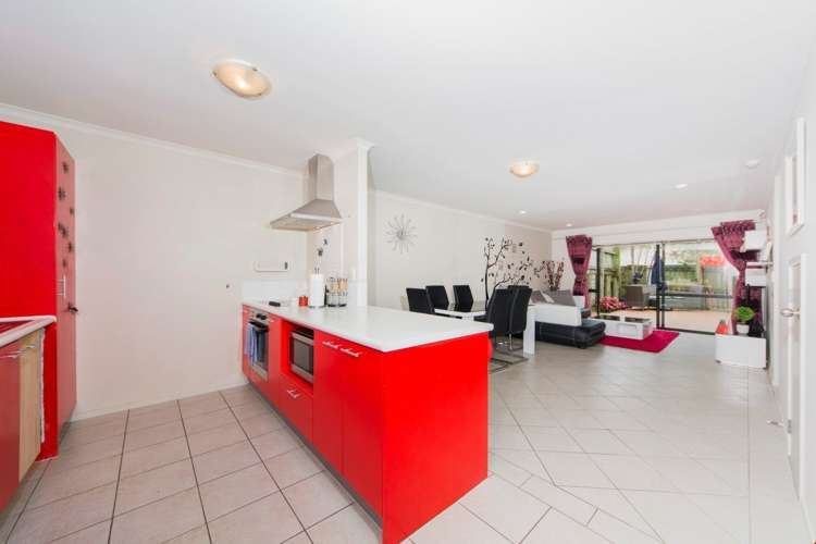 4/55 Verbena Road Birkdale_4