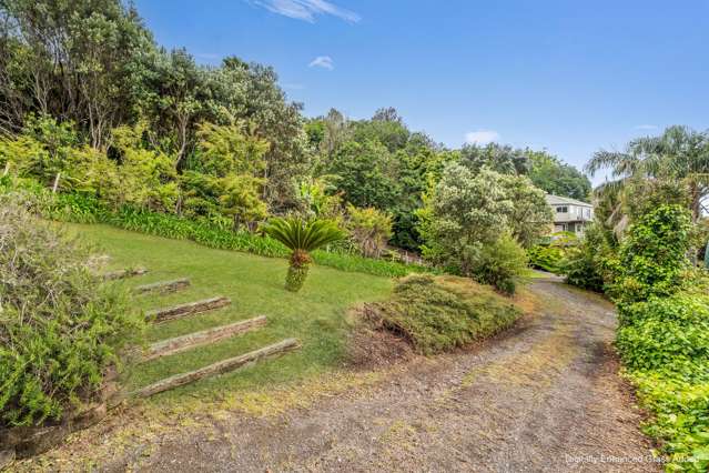 99 Main Road Tairua_3