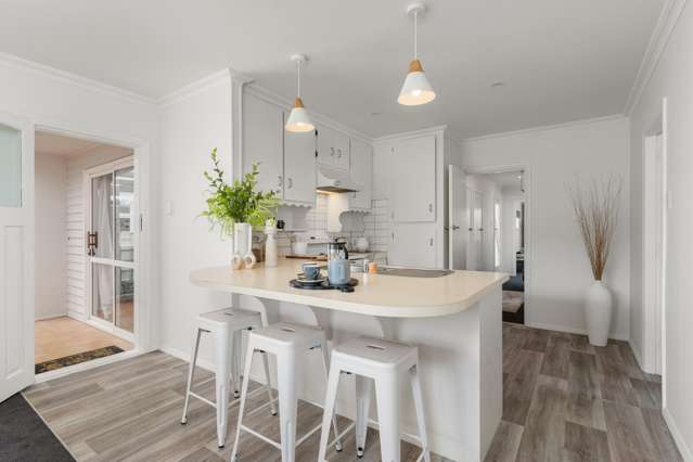 9 Armstrong Avenue Carterton_3