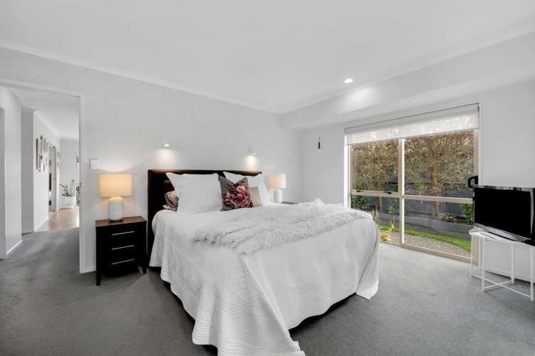 8 Glastry Close East Tamaki Heights_13