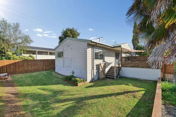 65A Coopers Road Gate Pa_8