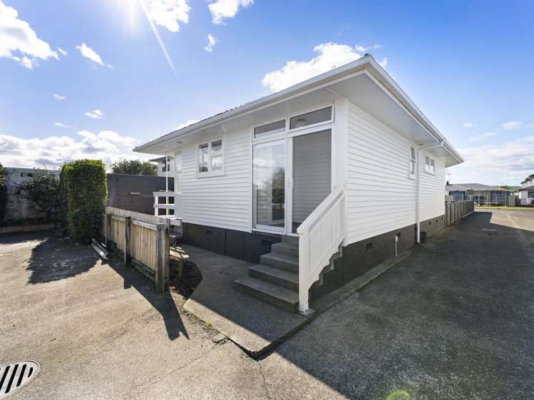24 Hill Crescent Papakura_5