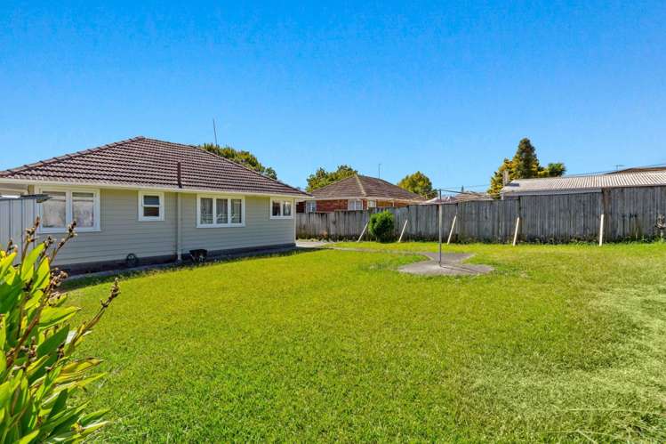 4 Duncan Avenue Te Atatu South_7