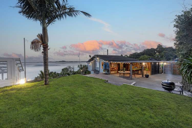 64 Aldersgate Road Hillsborough_12